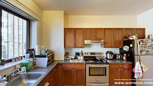27 Glenville Ave Photo 1