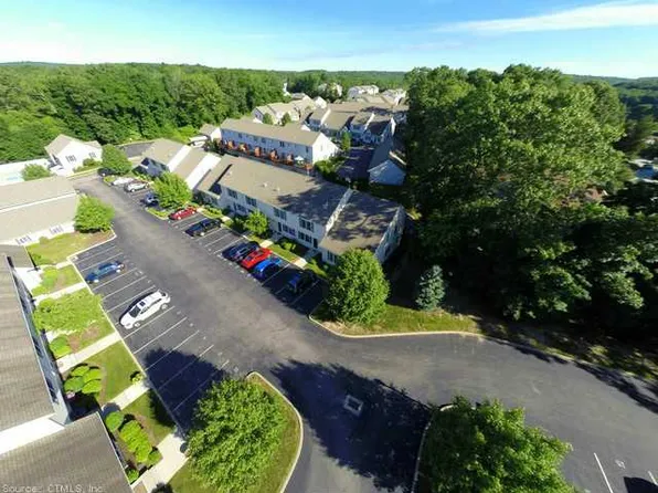 25 Briar Ln, Norwich, CT 06360