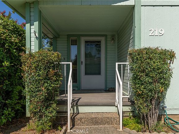 4th image of 2050 Springfield Dr APT 219