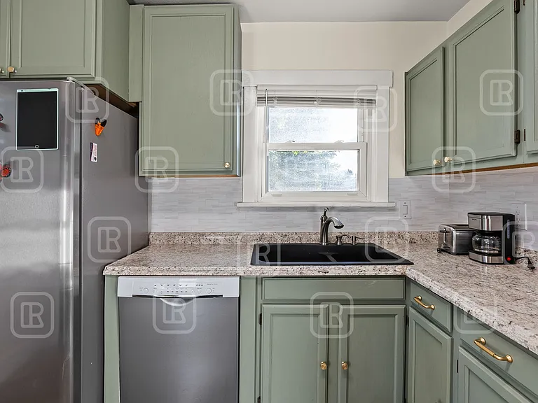 3903 N Jefferson St — Photo 4