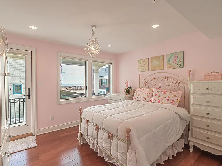 112 S Rumson Ave — Photo 28