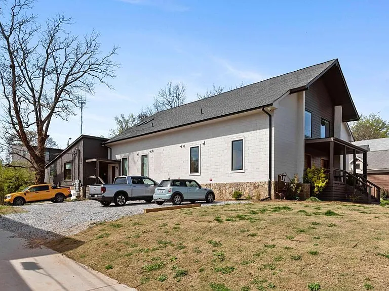 955 Wylie SE #6 — Photo 6