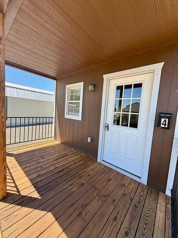 220 Davis Ford Ln — Photo 3