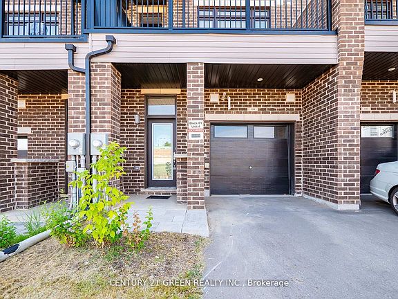 3rd image of 585 Colborne St #104