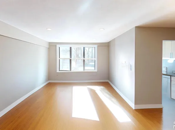 2244 Bronx Park East 1B image 15 of 16