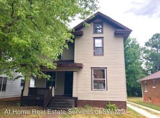 930 E Delmar St, Springfield, MO 65807