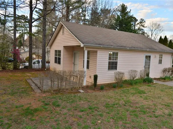 3425 Century Dr, Cumming, GA 30041