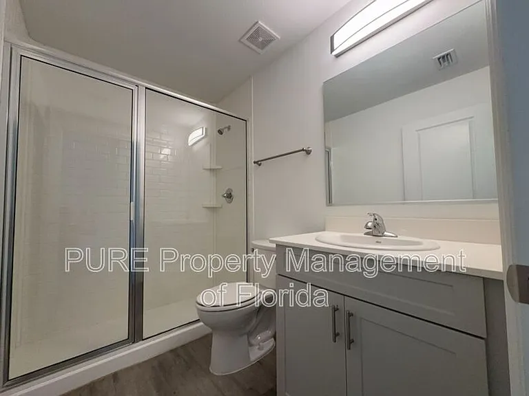 339 NE Sanchez Ave #103 — Photo 47