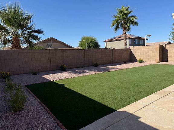 4th image of 12071 W Dahlia Dr