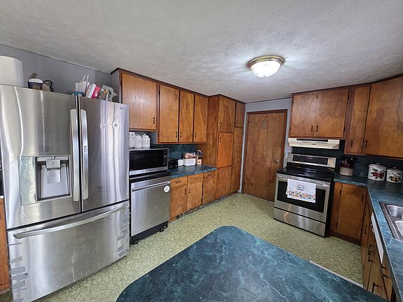 5th image of 3945 Euclid St