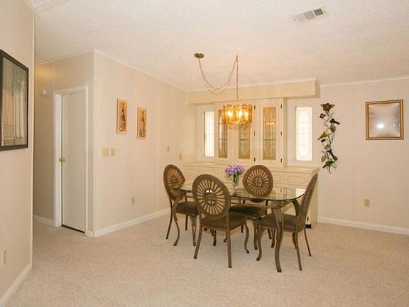 3rd image of 489 Marlin Cir