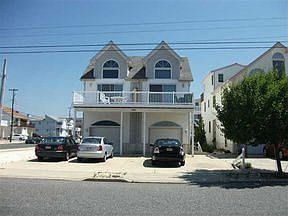 5th image of 145 52nd St #E
