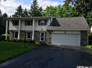 9 Hurd Cir, Auburn, NY 13021