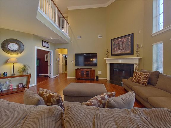 5th image of 17514 Golden Glade Ln