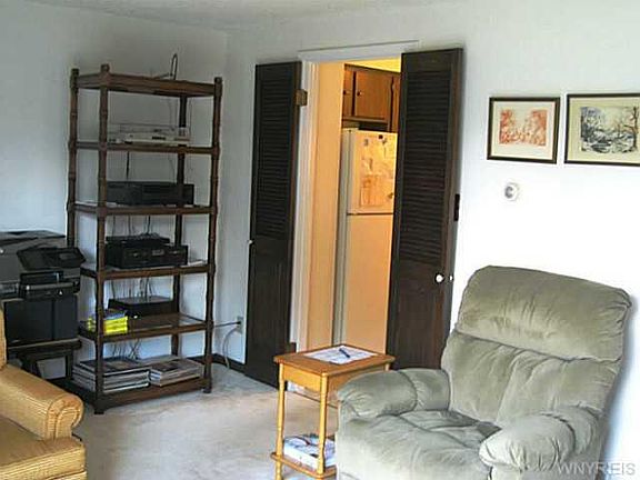 5th image of 236 Stepping Stone Ln