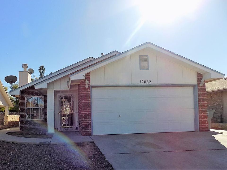 1st image of 12052 Greenveil Dr E