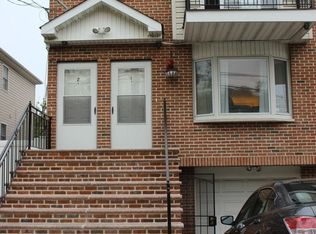 15527 77th St #2, Howard Beach, NY 11414