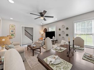 6028 Stratton Pl, Raleigh, NC 27609