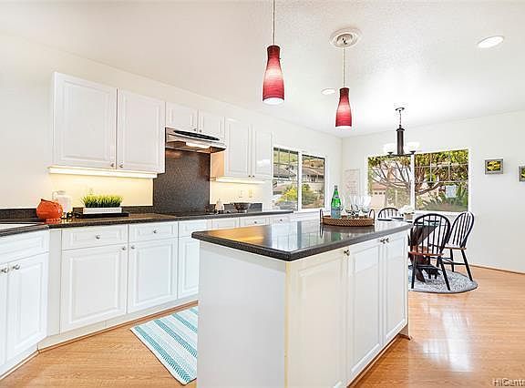4th image of 92-6052 Kohi St