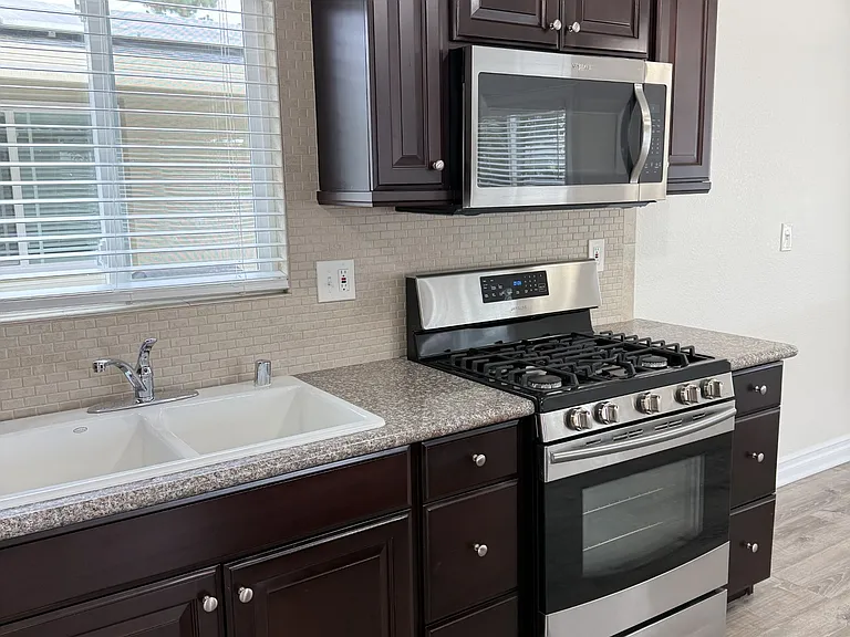 5772 Garden Grove Blvd — Photo 1