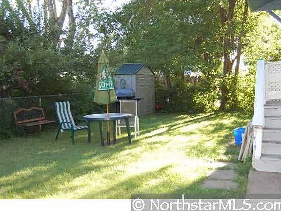 4th image of 177 Winifred Street W