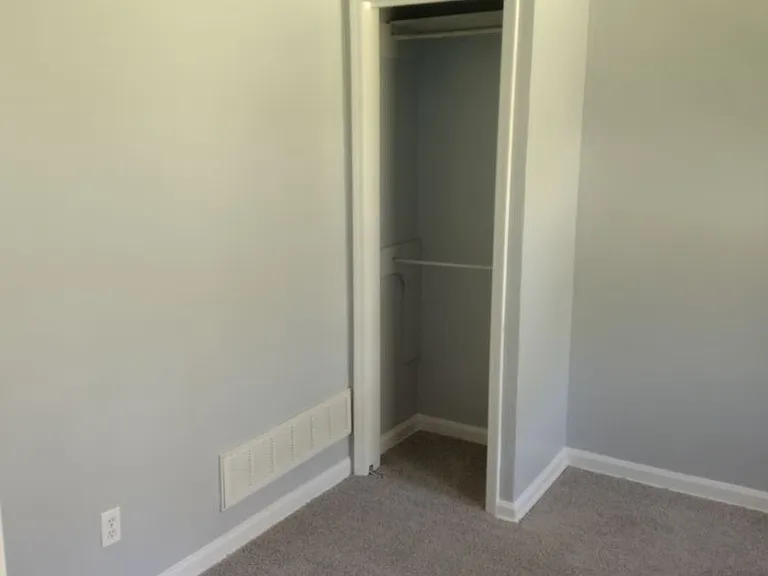 1817 E Boundary Rd — Photo 3