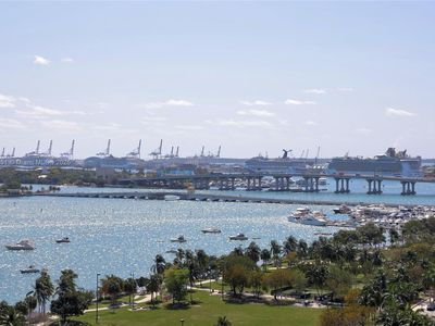 2020 N Bayshore Dr APT 1604, Miami, FL, 33137