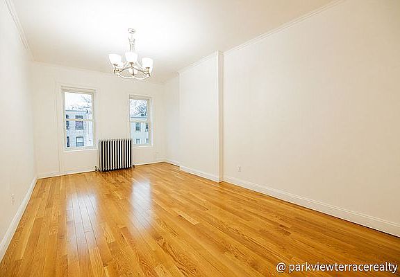 5th image of 556 52nd St Floor 2