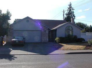 539 S Lupine St, Canby, OR 97013