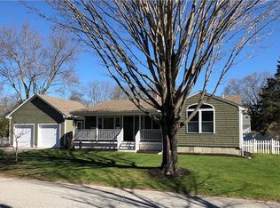 18 Charles St, Barrington, RI 02806