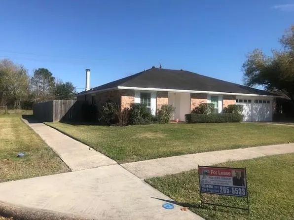 2603 Heritage Colony Dr, Webster, TX 77598