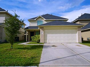 882 Sun Prairie Dr, Houston, TX 77090