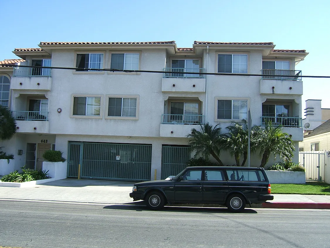 1 bed, 500 sqft, $1,600 — Photo 1
