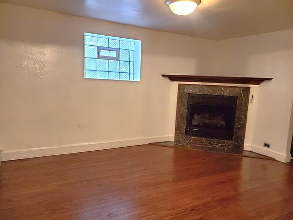 5th image of 5308 W Agatite Ave #G