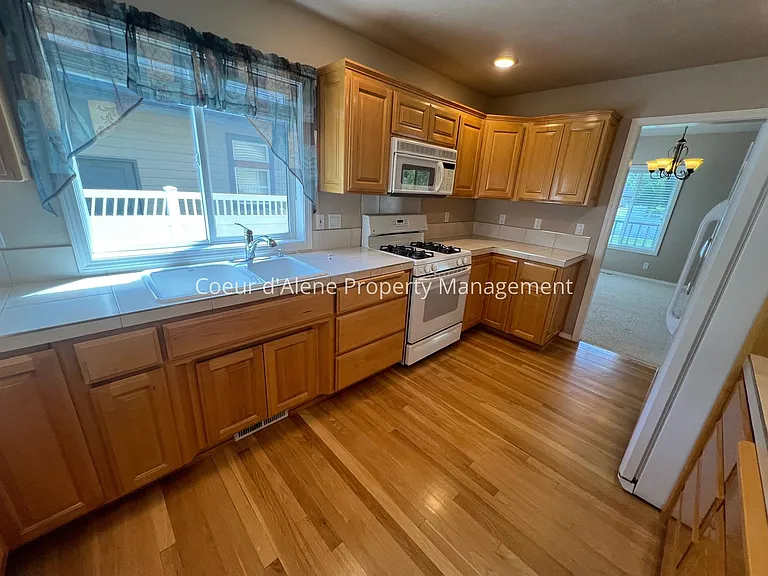 1772 E Bruce Rd — Photo 5