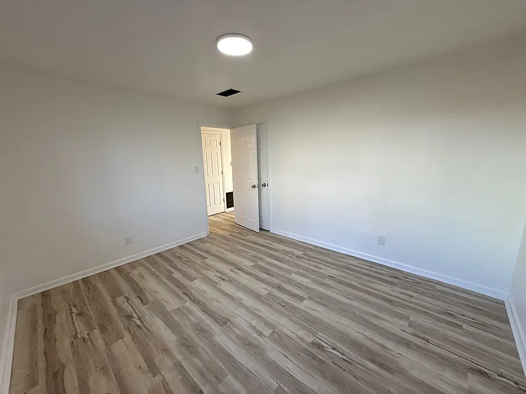 3912 Kirkup Ave #3 — Photo 13
