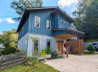 54 Deaver St, Asheville, NC 28806