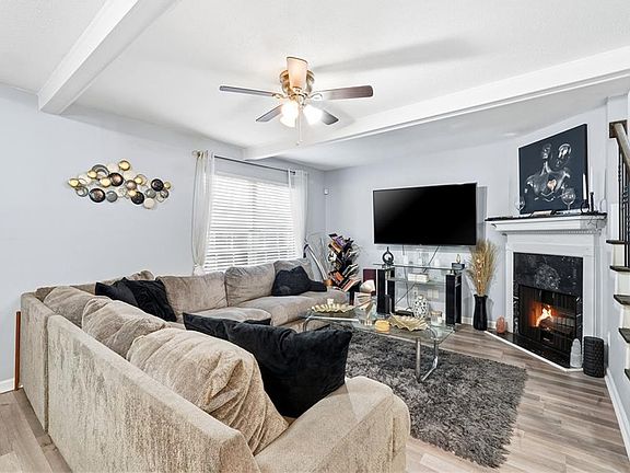 5th image of 754 Garden View Dr