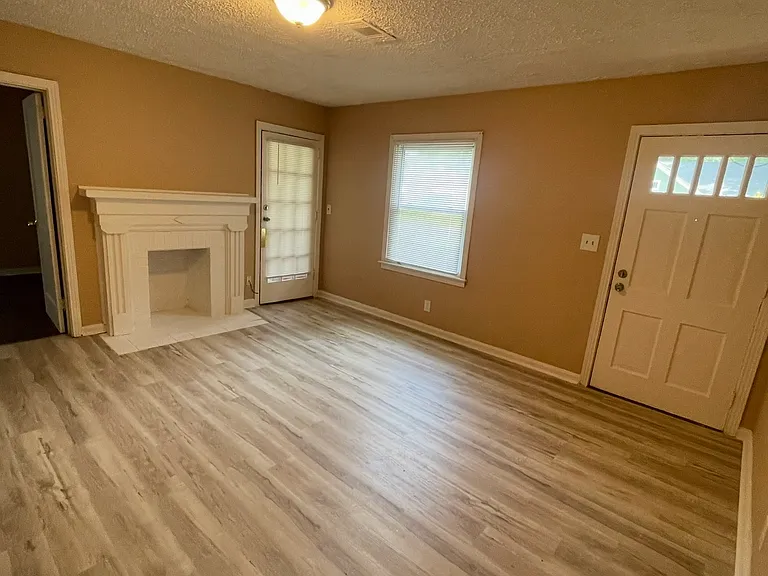 1169 Edgefield Dr SW — Photo 7