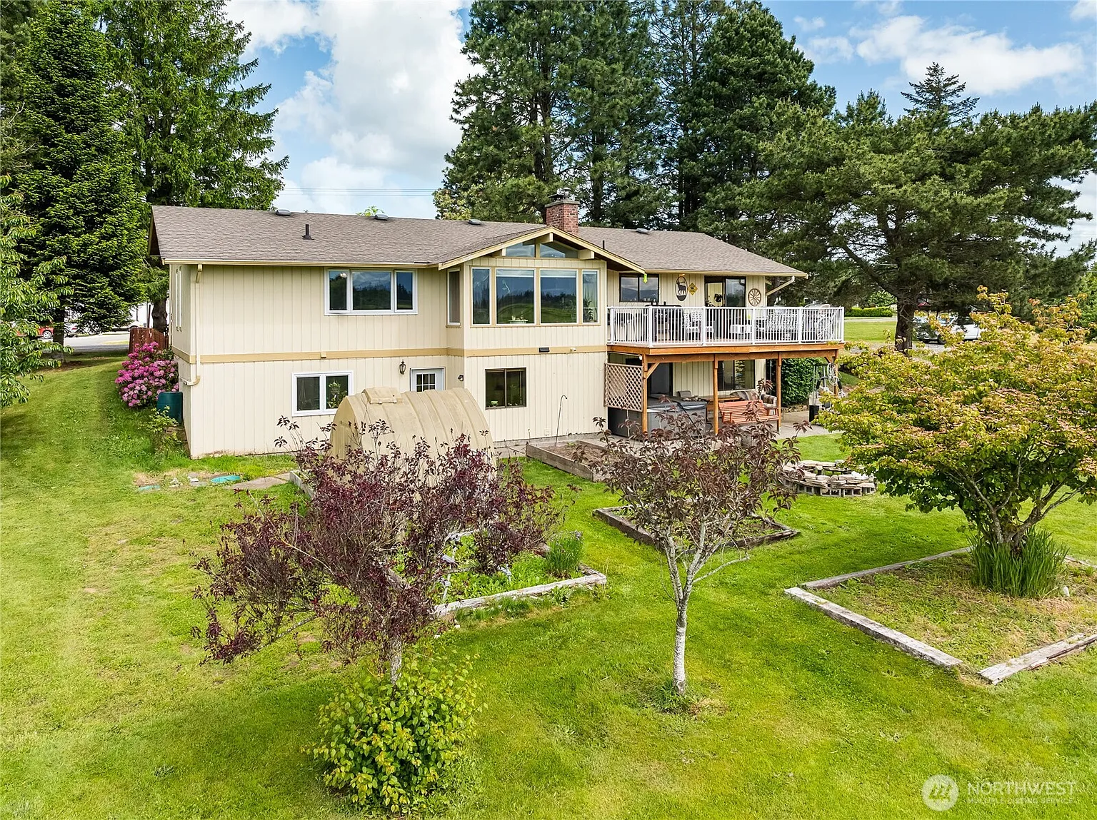 405 E Wiser Lake Road photo 1