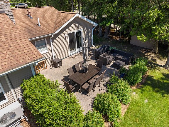 4th image of 4733 E Burt Lake Rd