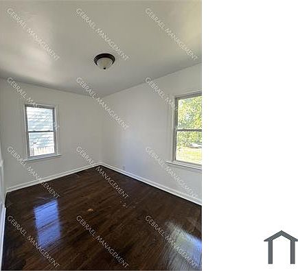 3rd image of 406 E Pulaski Ave