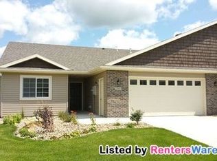 2585 Hawk Ridge Ct SE, Rochester, MN 55904