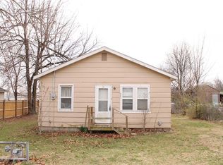 607 Huckleberry Ln, Springdale, AR 72764