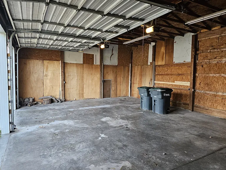 2316 E Cornell Ave — Photo 14