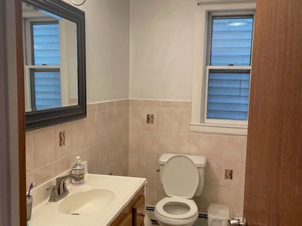 45 W Howell St #2