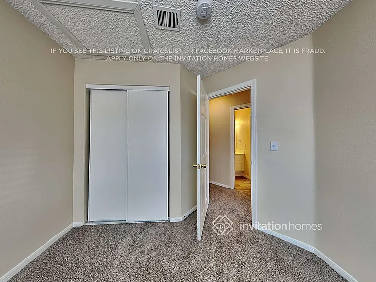 7368 Atwood Ave — Photo 18