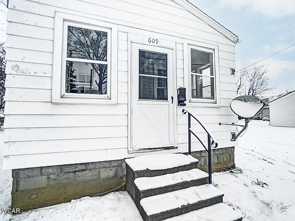 4th image of 609 Congress St