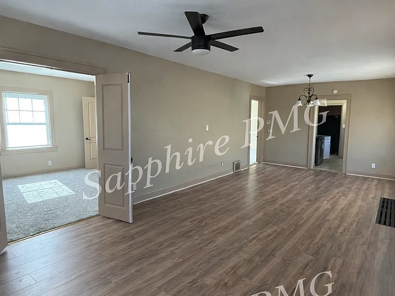 5406 Paseo Blvd — Photo 6