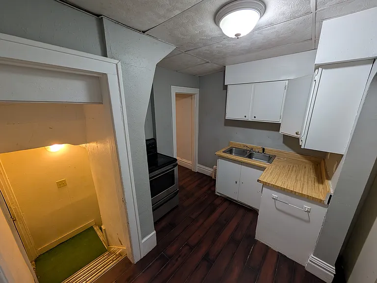 115 N Covell Ave #1 — Photo 12
